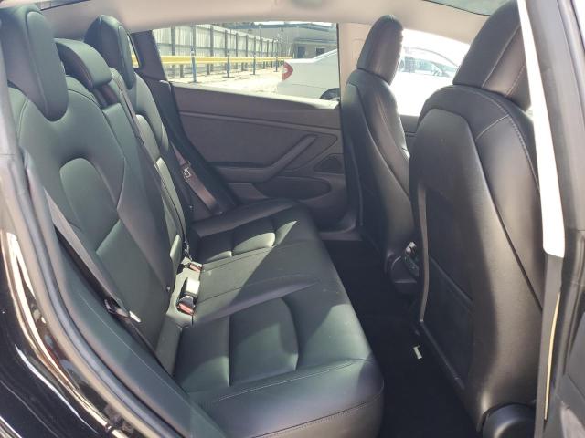 Photo 10 from auction – 2018 TESLA MODEL 3 with VIN 5YJ3E1EA1JF070163