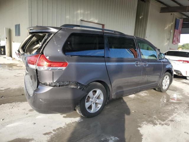 Photo 3 from auction – 2011 TOYOTA SIENNA LE with VIN 5TDKK3DC1BS115926
