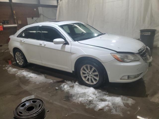 Photo 4 from auction – 2013 CHRYSLER 200 TOURIN with VIN 1C3CCBBB2DN599933