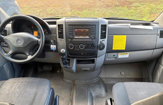 Photo 9 from auction – 2018 MERCEDES-BENZ SPRINTER 2 with VIN WD3PE7CD5JP643535