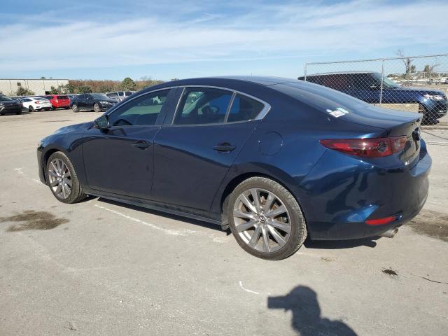Photo 2 from auction – 2019 MAZDA 3 SELECT with VIN 3MZBPAAL3KM111142