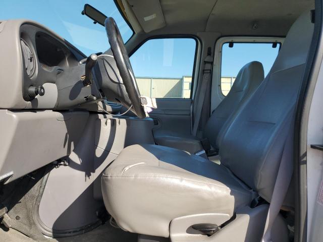 Photo 7 from auction – 2000 FORD ECONOLINE with VIN 1FBSS31L1YHA76163