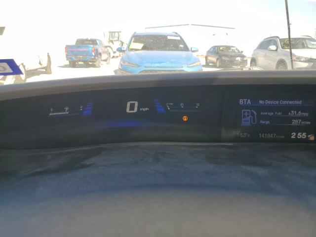 Photo 9 from auction – 2013 HONDA CIVIC LX with VIN 2HGFB2F51DH588691