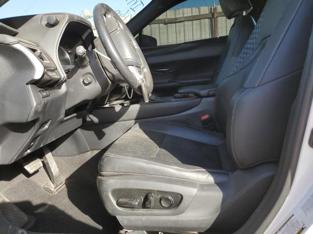 Photo 7 from auction – 2019 LEXUS UX 200 with VIN JTHY3JBHXK2013248