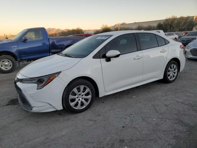 TOYOTA COROLLA LE 2020 with VIN 5YFEPRAE3LP082929 - Photo from auction