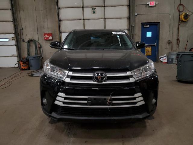 Photo 5 from auction – 2019 TOYOTA HIGHLANDER with VIN 5TDJZRFHXKS616767