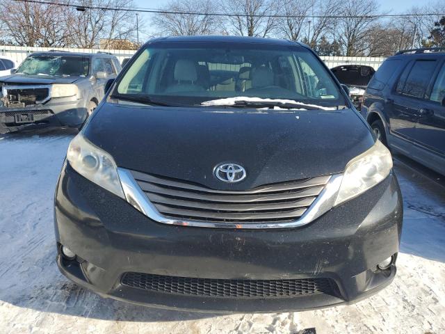 Photo 5 from auction – 2014 TOYOTA SIENNA XLE with VIN 5TDYK3DC7ES473708