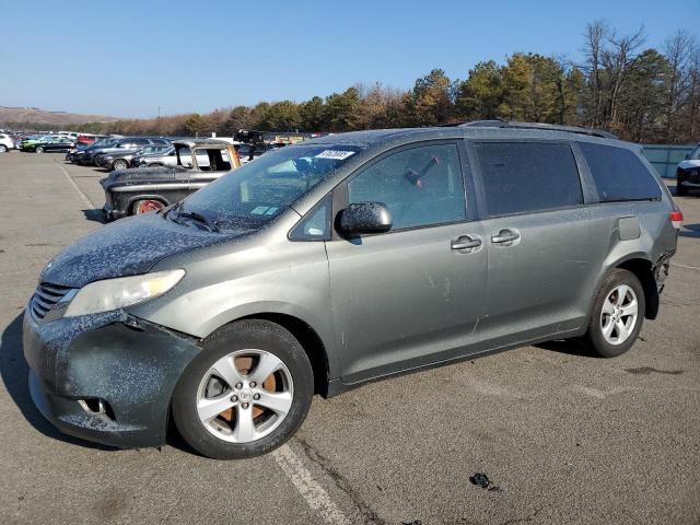 Photo 1 from auction – 2012 TOYOTA SIENNA LE with VIN 5TDKK3DC8CS184131