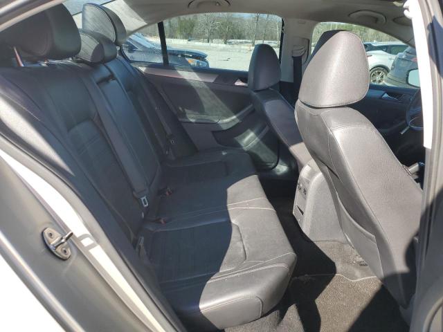 Photo 10 from auction – 2014 VOLKSWAGEN JETTA SEL with VIN 3VWL17AJ0EM266663