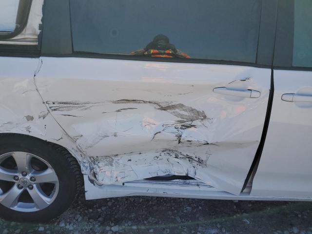 Photo 11 from auction – 2012 TOYOTA SIENNA LE with VIN 5TDKK3DC8CS250810