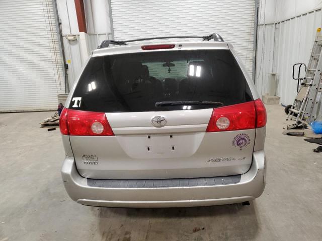 Photo 6 from auction – 2010 TOYOTA SIENNA CE with VIN 5TDKK4CC4AS311560