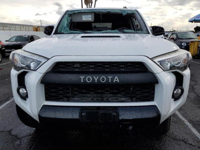Photo 5 from auction – 2018 TOYOTA 4RUNNER SR with VIN JTEBU5JR4J5562135