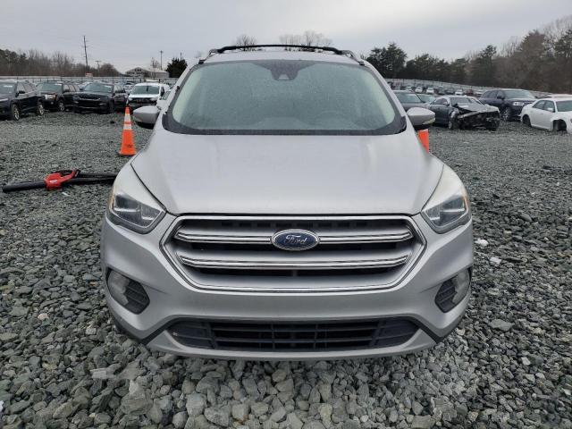 Photo 5 from auction – 2017 FORD ESCAPE TIT with VIN 1FMCU0J90HUB22680