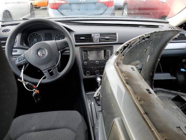 Photo 8 from auction – 2014 VOLKSWAGEN PASSAT S with VIN 1VWAP7A36EC024372