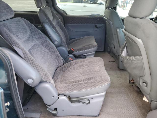 Photo 11 from auction – 2000 DODGE GRAND CARA with VIN 1B4GP44G8YB572861