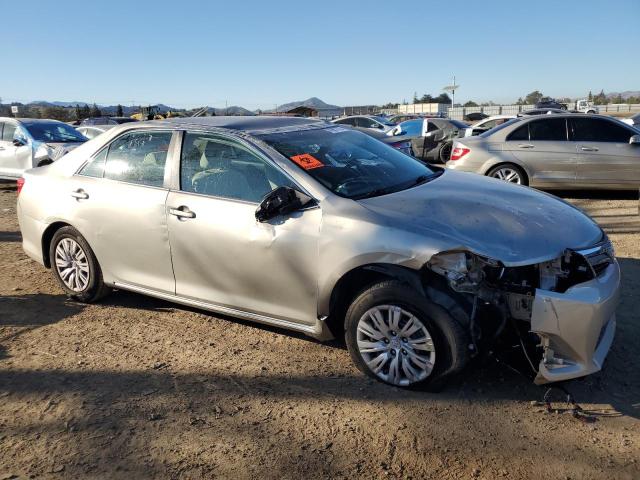 Photo 4 from auction – 2014 TOYOTA CAMRY L with VIN 4T4BF1FK3ER388557