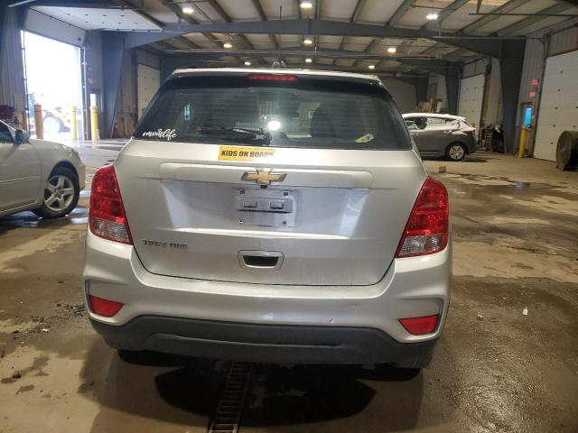 Photo 6 from auction – 2017 CHEVROLET TRAX LS with VIN KL7CJNSB4HB072872