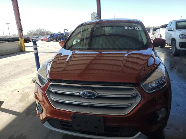 Photo 5 from auction – 2019 FORD ESCAPE SE with VIN 1FMCU9GD6KUA28598