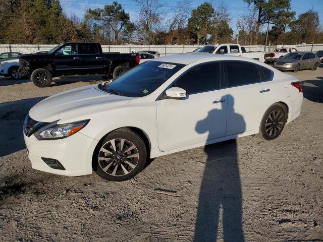 NISSAN ALTIMA 2.5 2018 with VIN 1N4AL3AP2JC175414 - Photo from auction