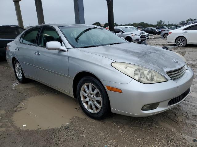 Photo 4 from auction – 2002 LEXUS ES 300 with VIN JTHBF30G025036944