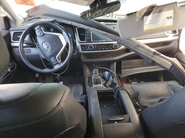 Photo 8 from auction – 2019 TOYOTA HIGHLANDER with VIN 5TDJZRFH3KS929840