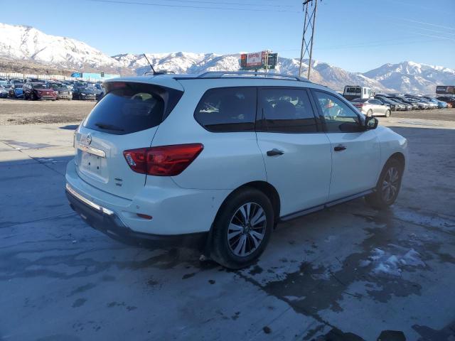 Photo 3 from auction – 2017 NISSAN PATHFINDER with VIN 5N1DR2MM2HC642452
