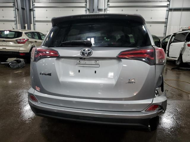 Photo 6 from auction – 2018 TOYOTA RAV4 LE with VIN JTMBFREV0JJ239219