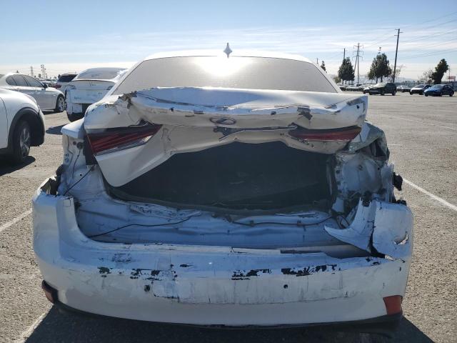 Photo 6 from auction – 2017 LEXUS IS 200T with VIN JTHBA1D28H5046891