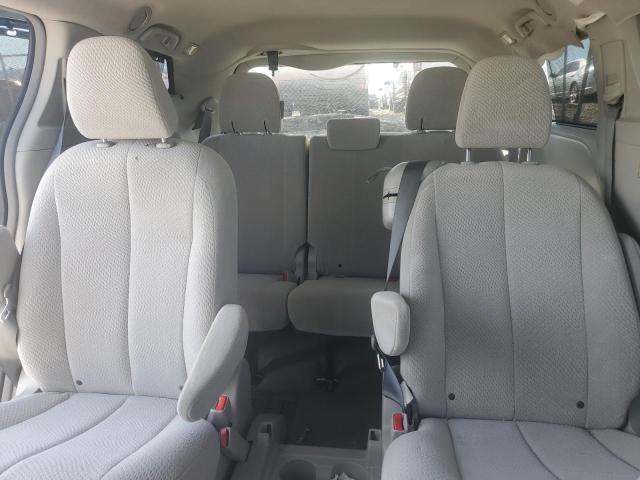 Photo 10 from auction – 2013 TOYOTA SIENNA LE with VIN 5TDKK3DC4DS321583