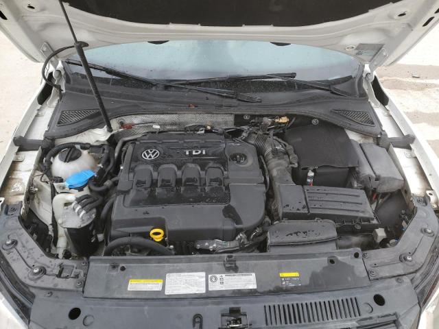 Photo 11 from auction – 2015 VOLKSWAGEN PASSAT SEL with VIN 1VWCV7A38FC073122
