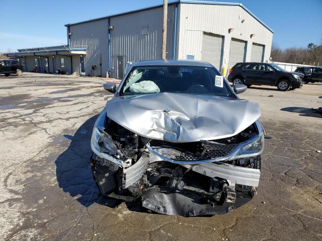 Photo 5 from auction – 2015 CHRYSLER 200 LIMITE with VIN 1C3CCCAB5FN647273