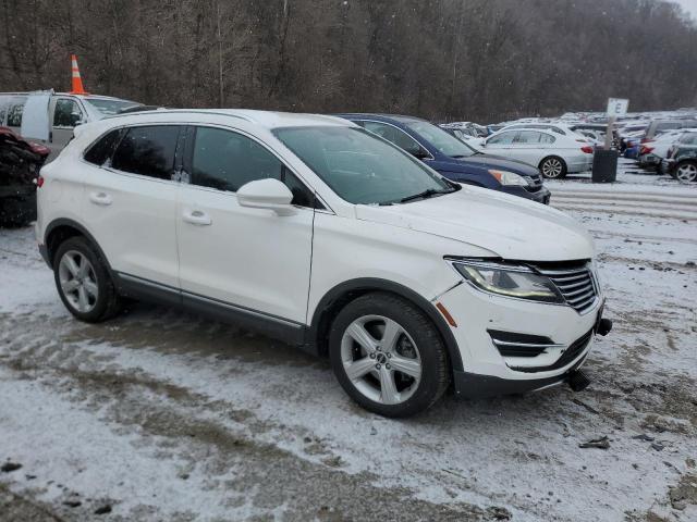 Photo 4 from auction – 2015 LINCOLN MKC with VIN 5LMCJ2A93FUJ01787
