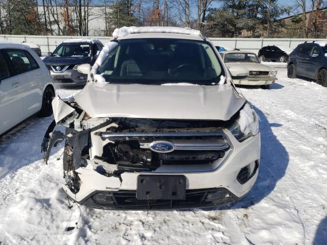 Photo 5 from auction – 2017 FORD ESCAPE TIT with VIN 1FMCU9J95HUB45571