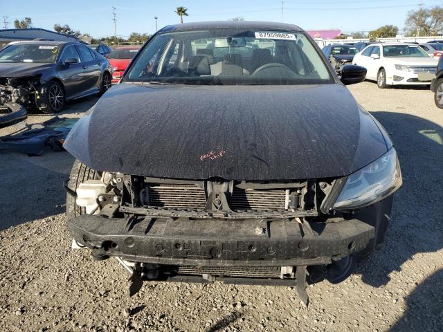 Photo 5 from auction – 2017 VOLKSWAGEN JETTA S with VIN 3VW2B7AJ9HM391271