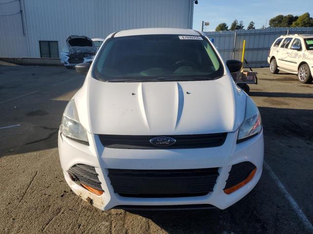 Photo 5 from auction – 2014 FORD ESCAPE S with VIN 1FMCU0F76EUC76555