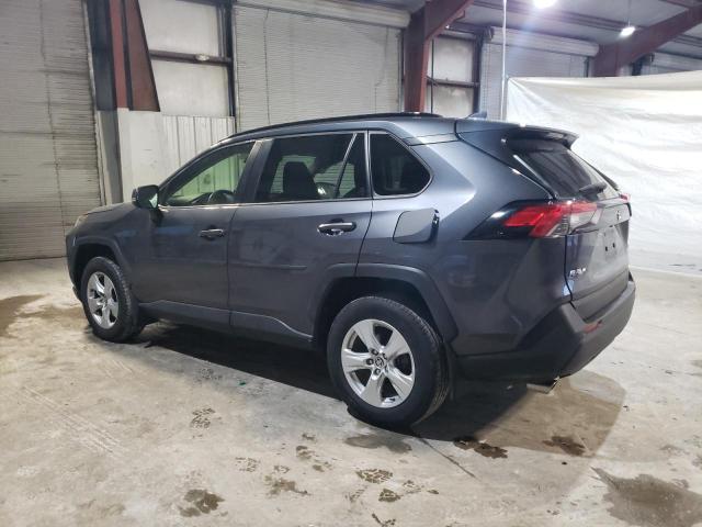 Photo 2 from auction – 2020 TOYOTA RAV4 XLE with VIN JTMP1RFV7LD530286