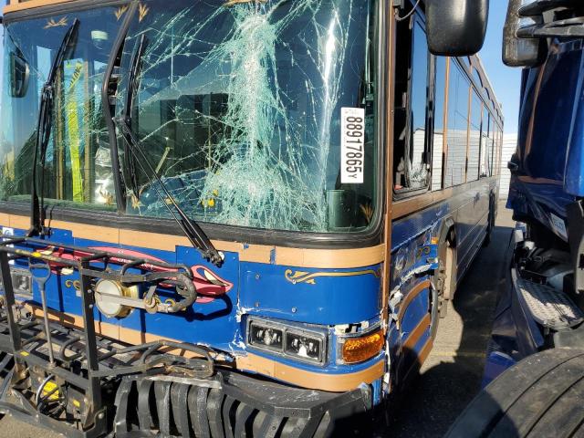 GILLIG TRANSIT BU 2016 with VIN 15GGB2714G1187386 - Photo from auction