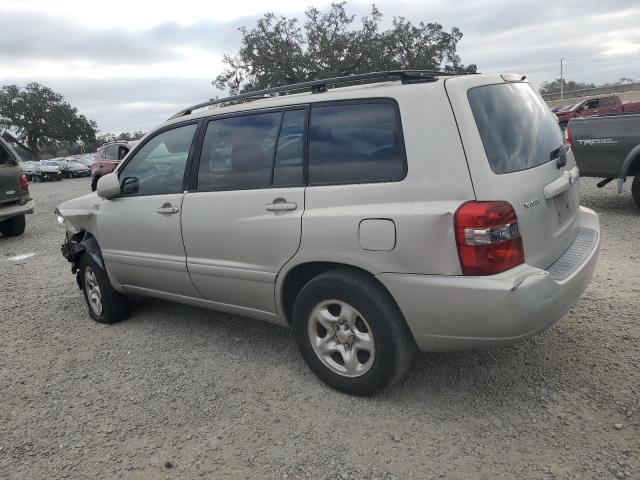 Photo 2 from auction – 2005 TOYOTA HIGHLANDER with VIN JTEGD21AX50108635