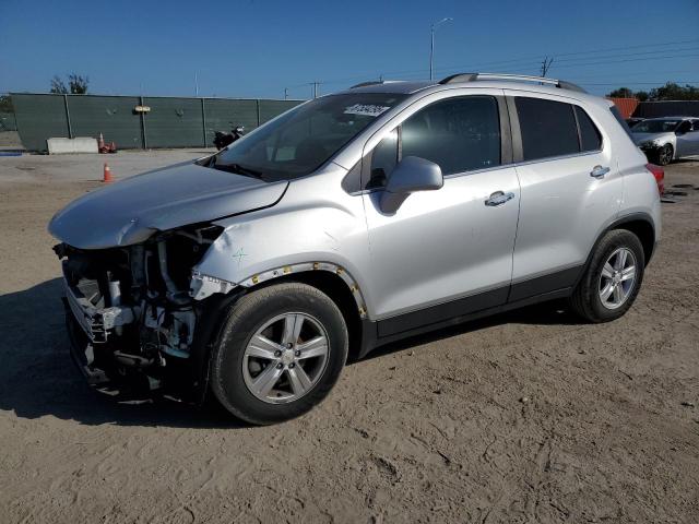 CHEVROLET TRAX 1LT 2019 with VIN KL7CJLSBXKB961901 - Photo from auction