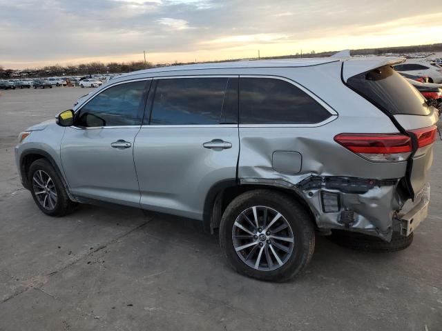 Photo 2 from auction – 2019 TOYOTA HIGHLANDER with VIN 5TDKZRFH2KS551000