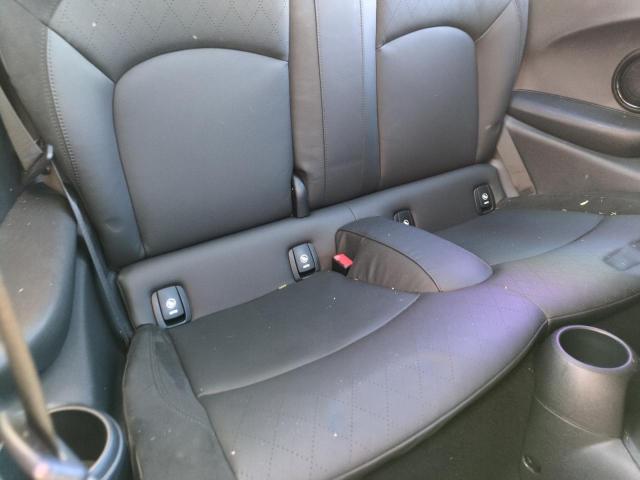 Photo 10 from auction – 2023 MINI COOPER SE with VIN WMW13DJ06P2S97188