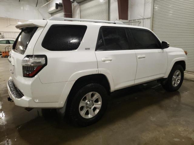 Photo 3 from auction – 2015 TOYOTA 4RUNNER SR with VIN JTEBU5JR0F5259053