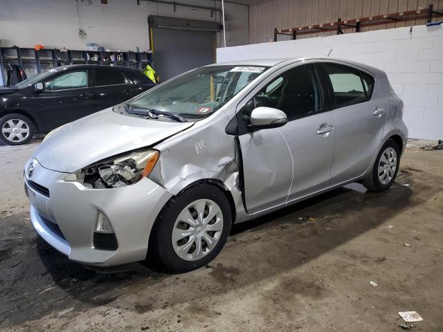 TOYOTA PRIUS C 2013 with VIN JTDKDTB32D1539113 - Photo from auction