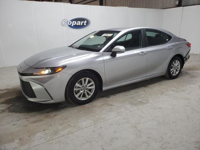 TOYOTA CAMRY XSE 2025 with VIN 4T1DAACK2SU520385 - Photo from auction