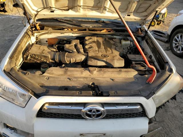Photo 12 from auction – 2011 TOYOTA 4RUNNER SR with VIN JTEBU5JR7B5042688