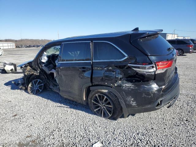 Photo 2 from auction – 2018 TOYOTA HIGHLANDER with VIN 5TDJZRFH5JS553916