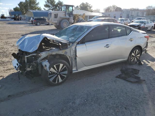 NISSAN ALTIMA SV 2019 with VIN 1N4BL4DV1KC109068 - Photo from auction