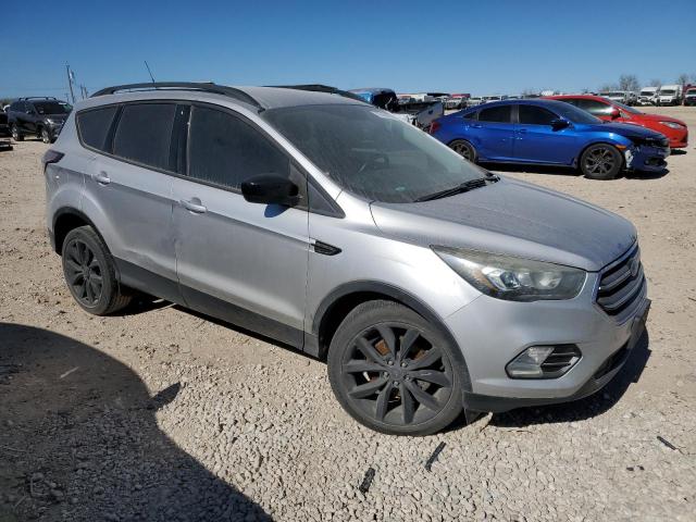 Photo 4 from auction – 2017 FORD ESCAPE SE with VIN 1FMCU0GD4HUC33986