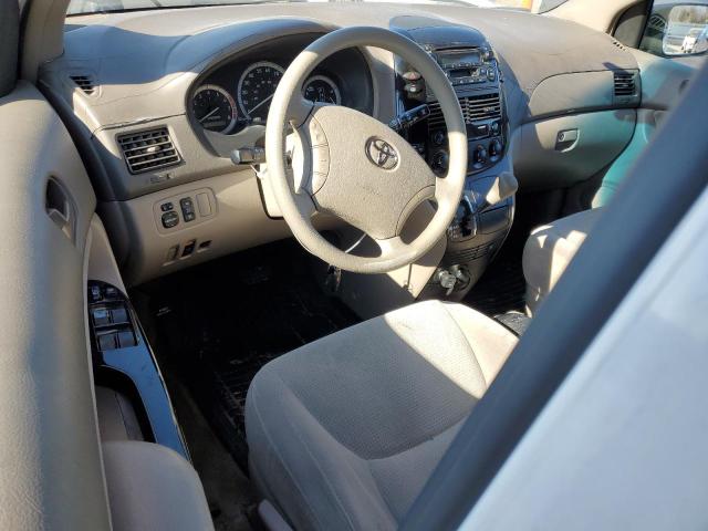 Photo 8 from auction – 2005 TOYOTA SIENNA CE with VIN 5TDZA23C55S337029