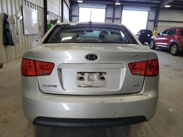 Photo 6 from auction – 2010 KIA FORTE EX with VIN KNAFU4A29A5254135